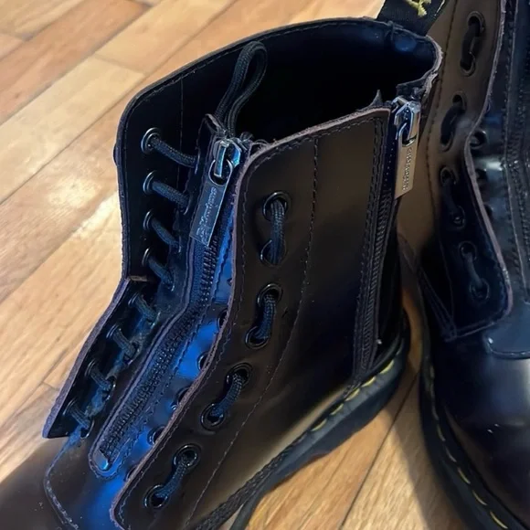 Dr. Martens Black Leather Lace-Up Boots - Picture 2 of 5